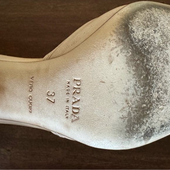 Vintage Prada Pink/Beige D’Orsay Heel, pre-owned, size 37 - Picture 3 of 3